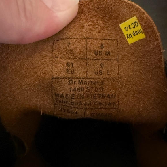 Dr. Martens Women's 1460 Stud 8 Eye Boots - Picture 5 of 11